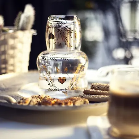 Bed and Breakfast Faik Pasha