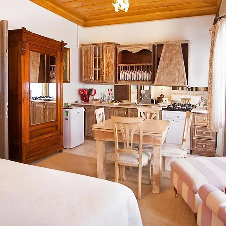 Faik Pasha Bed & Breakfast 4*