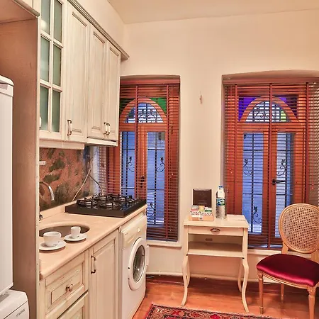 Bed & Breakfast Faik Pasha